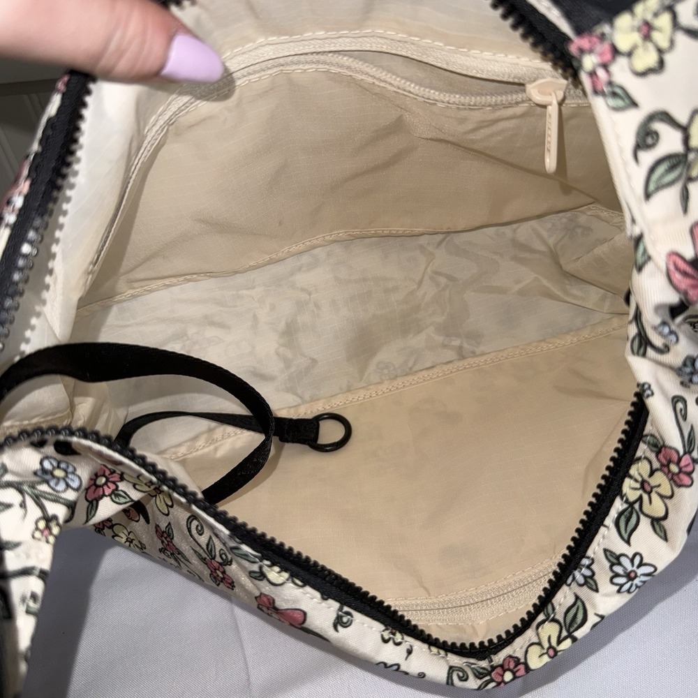 Baggu Disney Medium Nylon Crescent Sling Bag Purse Storybrook Floral Mickey - Picture 5 of 13